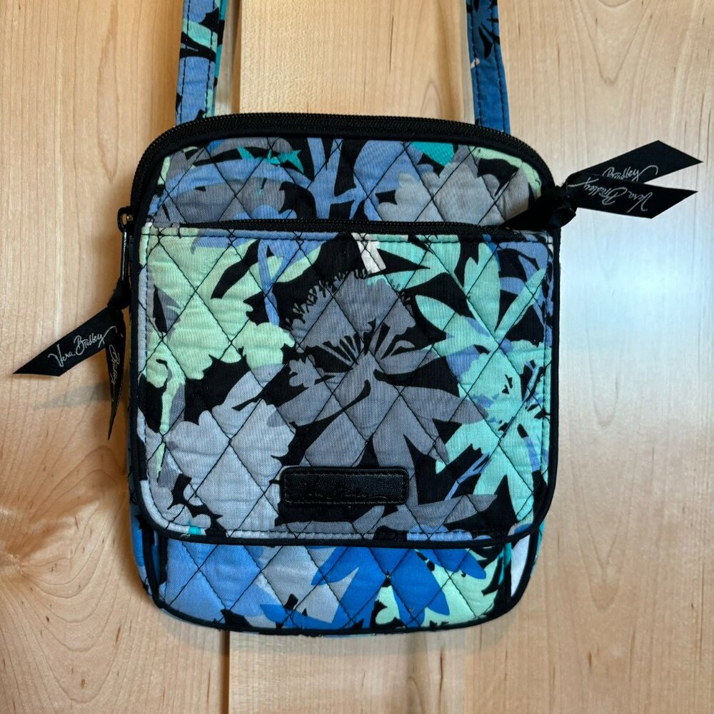 Vera Bradley Quilted Cotton Mini Hipster Crossbody Floral Camo Bag Purse